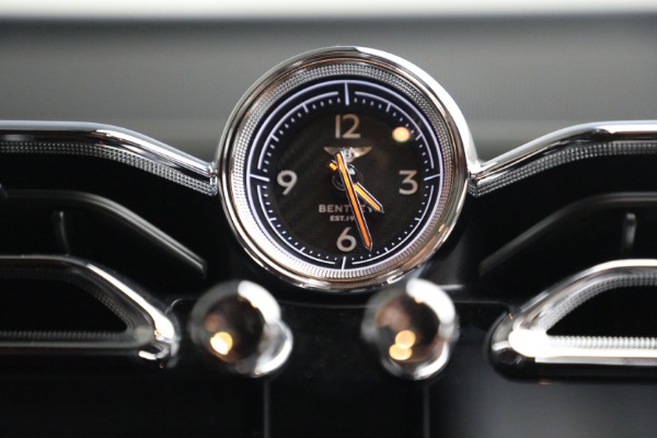 Used 2022 Bentley Bentayga Speed for sale $279,900 at Bentley Greenwich in Greenwich CT 06830 21