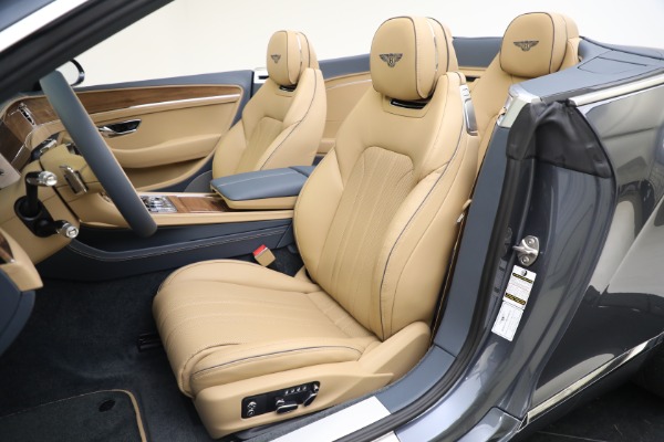 New 2023 Bentley Continental GTC V8 for sale $290,528 at Bentley Greenwich in Greenwich CT 06830 27