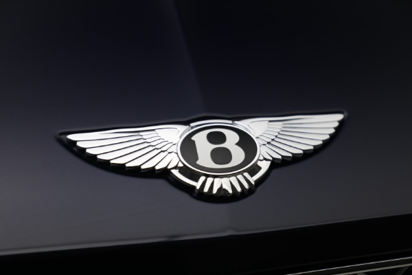 New 2023 Bentley Bentayga V8 for sale $233,825 at Bentley Greenwich in Greenwich CT 06830 17