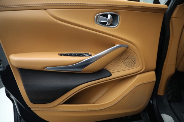 Used 2022 Aston Martin DBX for sale $169,900 at Bentley Greenwich in Greenwich CT 06830 18