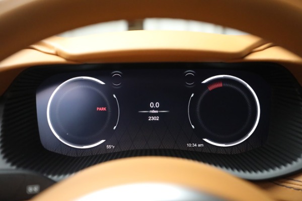Used 2022 Aston Martin DBX for sale $169,900 at Bentley Greenwich in Greenwich CT 06830 19