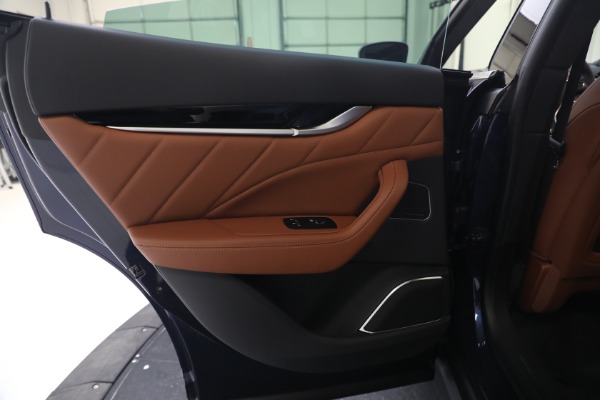 New 2023 Maserati Levante Modena for sale Sold at Bentley Greenwich in Greenwich CT 06830 25