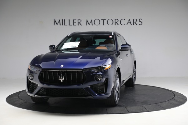 New 2023 Maserati Levante Modena for sale Sold at Bentley Greenwich in Greenwich CT 06830 1