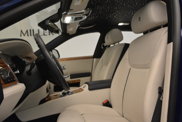 Used 2016 ROLLS-ROYCE GHOST SERIES II for sale Sold at Bentley Greenwich in Greenwich CT 06830 21