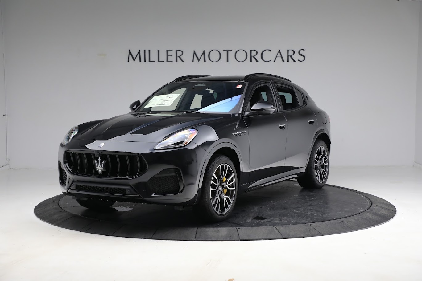 New 2023 Maserati Grecale Modena for sale $86,457 at Bentley Greenwich in Greenwich CT 06830 1