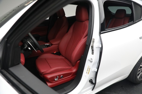 New 2023 Maserati Grecale Modena for sale $85,497 at Bentley Greenwich in Greenwich CT 06830 15