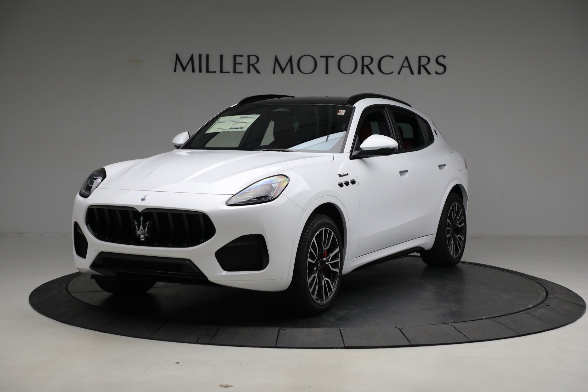 New 2023 Maserati Grecale Modena for sale $72,957 at Bentley Greenwich in Greenwich CT 06830 1