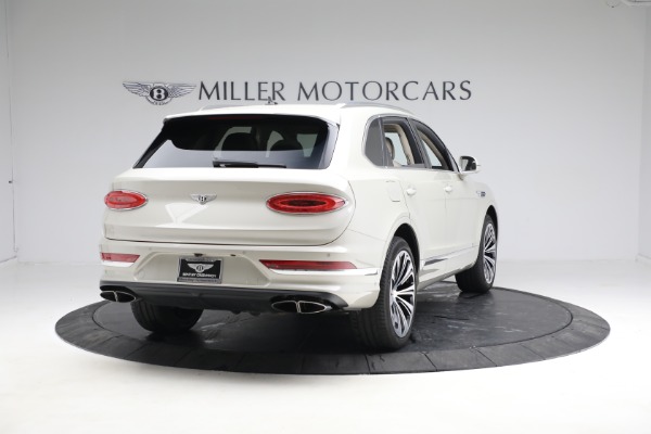 Used 2022 Bentley Bentayga V8 for sale $205,900 at Bentley Greenwich in Greenwich CT 06830 7