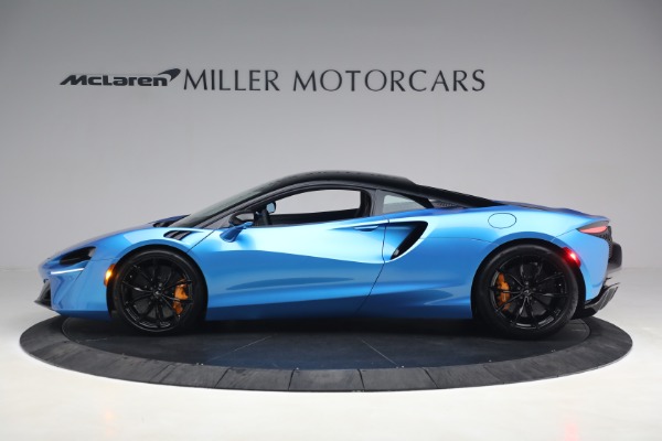 New 2023 McLaren Artura TechLux for sale Sold at Bentley Greenwich in Greenwich CT 06830 3