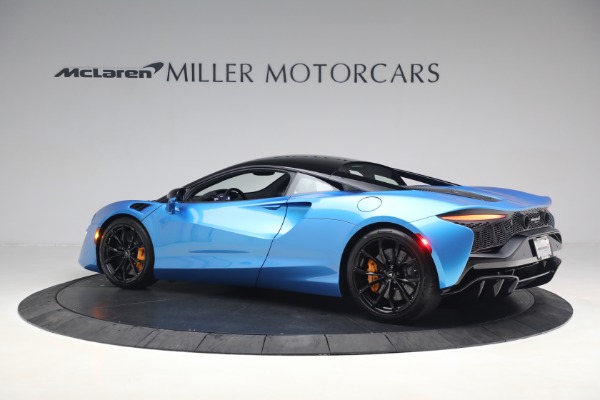 New 2023 McLaren Artura TechLux for sale Call for price at Bentley Greenwich in Greenwich CT 06830 4