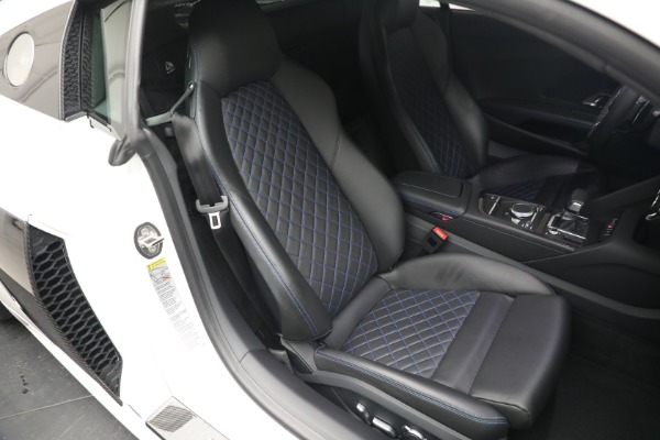 Used 2018 Audi R8 5.2 quattro V10 Plus for sale Sold at Bentley Greenwich in Greenwich CT 06830 19