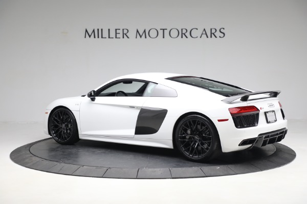 Used 2018 Audi R8 5.2 quattro V10 Plus for sale Sold at Bentley Greenwich in Greenwich CT 06830 4