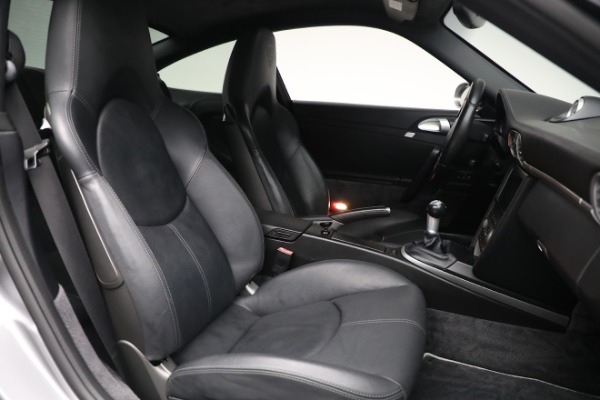 Used 2007 Porsche 911 Turbo for sale $117,900 at Bentley Greenwich in Greenwich CT 06830 25