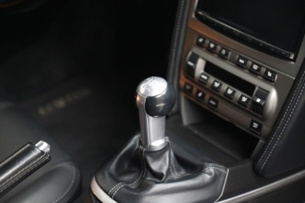 Used 2007 Porsche 911 Turbo for sale $117,900 at Bentley Greenwich in Greenwich CT 06830 26