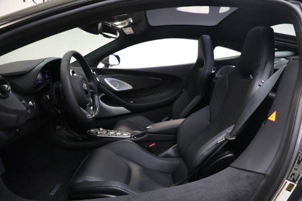 New 2023 McLaren GT for sale $216,098 at Bentley Greenwich in Greenwich CT 06830 20