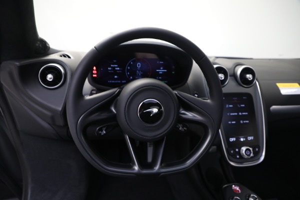 New 2023 McLaren GT for sale $216,098 at Bentley Greenwich in Greenwich CT 06830 22