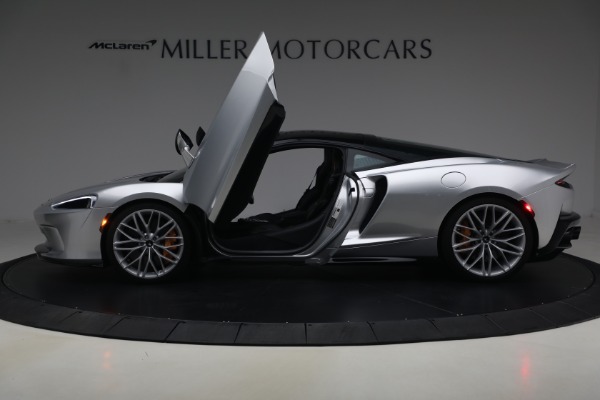 Used 2023 McLaren GT Luxe for sale $175,900 at Bentley Greenwich in Greenwich CT 06830 17