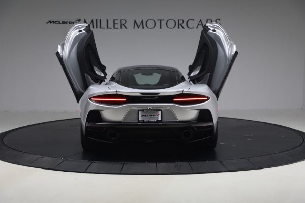 Used 2023 McLaren GT Luxe for sale $175,900 at Bentley Greenwich in Greenwich CT 06830 19