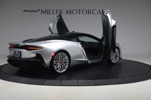 Used 2023 McLaren GT Luxe for sale $175,900 at Bentley Greenwich in Greenwich CT 06830 20