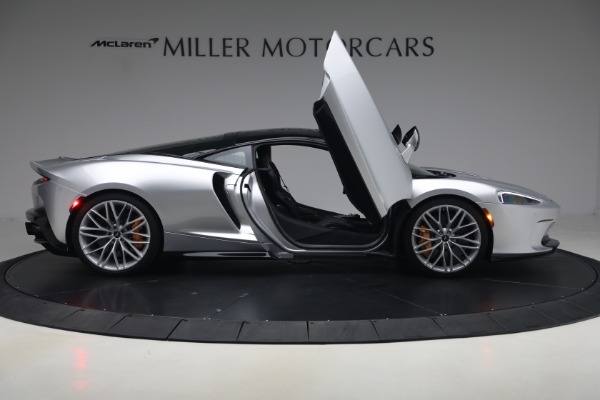 Used 2023 McLaren GT Luxe for sale $175,900 at Bentley Greenwich in Greenwich CT 06830 21