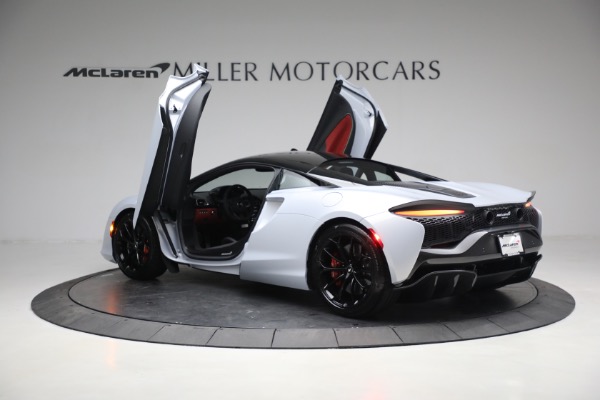 New 2023 McLaren Artura TechLux for sale Sold at Bentley Greenwich in Greenwich CT 06830 14