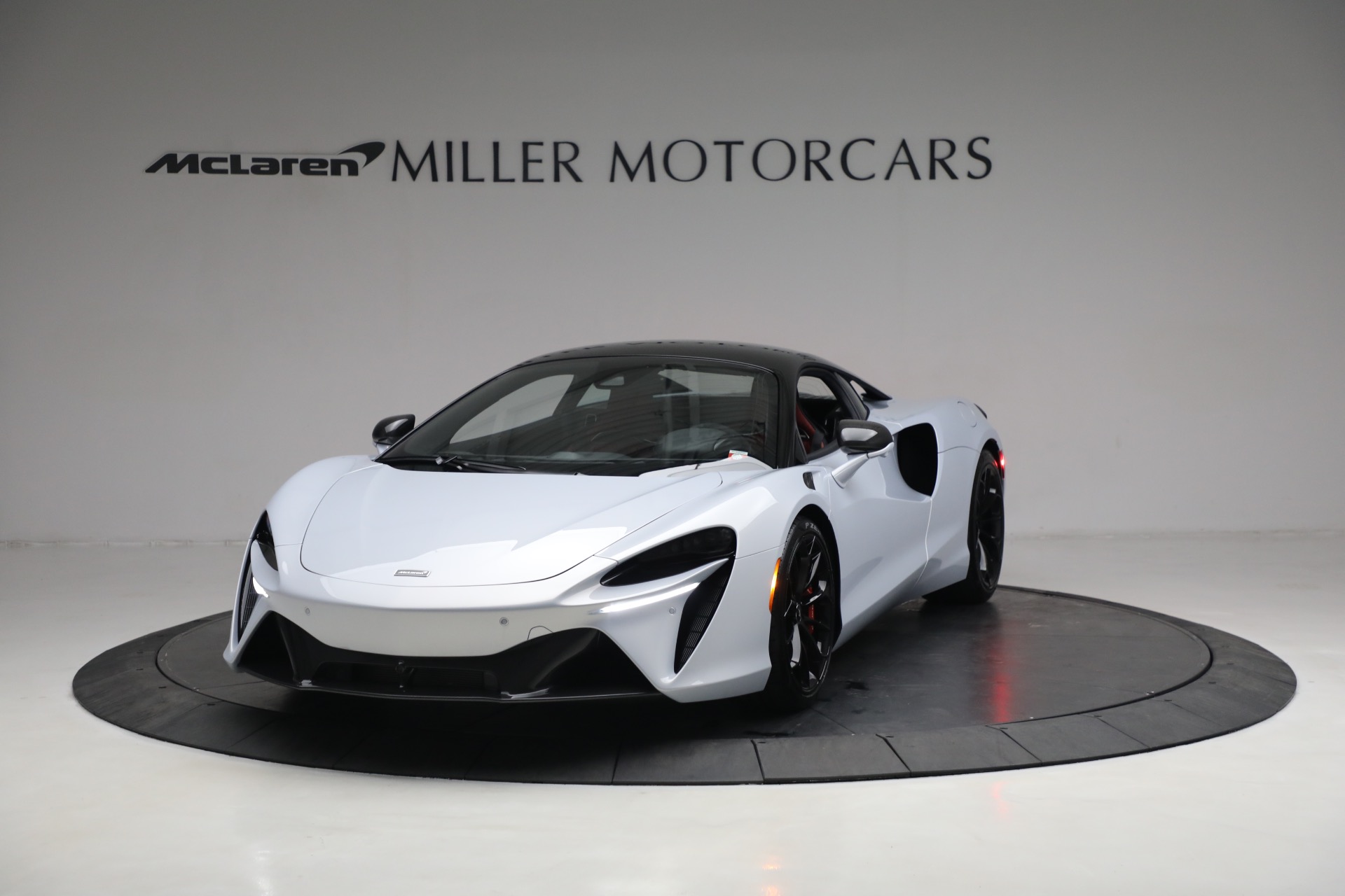 New 2023 McLaren Artura TechLux for sale Sold at Bentley Greenwich in Greenwich CT 06830 1