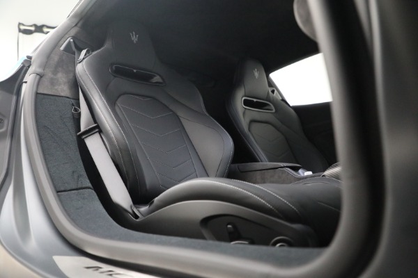 New 2023 Maserati MC20 for sale $325,895 at Bentley Greenwich in Greenwich CT 06830 28