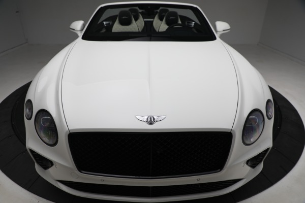 Used 2022 Bentley Continental GTC Speed for sale $284,900 at Bentley Greenwich in Greenwich CT 06830 21