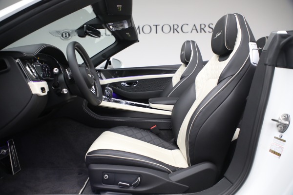 Used 2022 Bentley Continental GTC Speed for sale $298,900 at Bentley Greenwich in Greenwich CT 06830 26