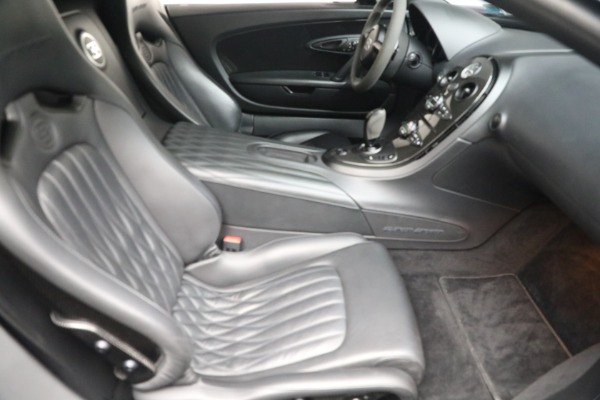 Used 2012 Bugatti Veyron 16.4 Super Sport for sale $3,350,000 at Bentley Greenwich in Greenwich CT 06830 21