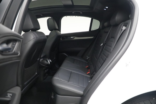 New 2023 Alfa Romeo Stelvio Veloce for sale $54,349 at Bentley Greenwich in Greenwich CT 06830 16