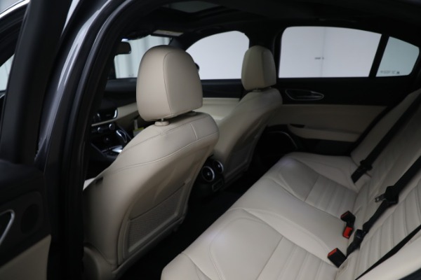 New 2023 Alfa Romeo Giulia Ti Lusso for sale $50,370 at Bentley Greenwich in Greenwich CT 06830 19