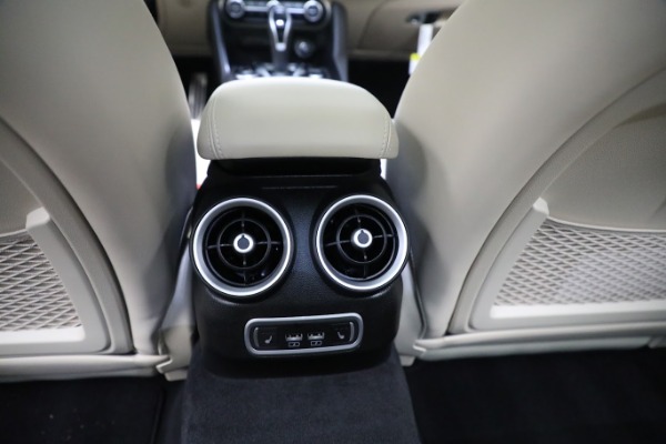 New 2023 Alfa Romeo Giulia Ti Lusso for sale $50,370 at Bentley Greenwich in Greenwich CT 06830 25