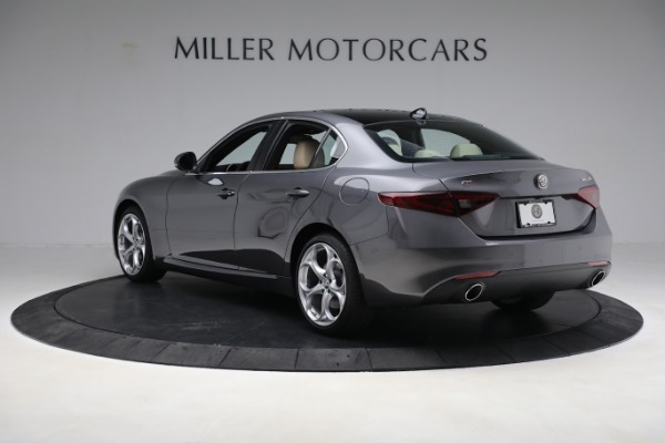 New 2023 Alfa Romeo Giulia Ti Lusso for sale $50,370 at Bentley Greenwich in Greenwich CT 06830 5