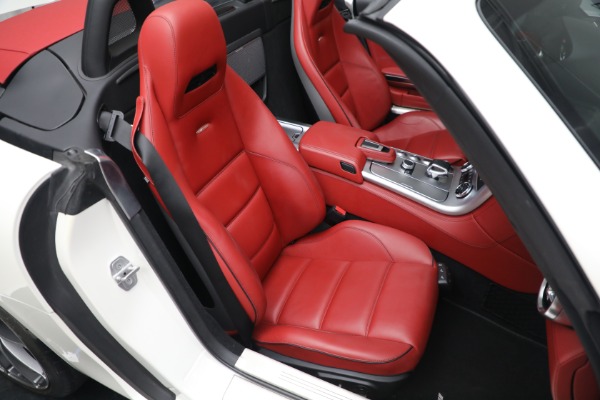 Used 2012 Mercedes-Benz SLS AMG for sale $149,900 at Bentley Greenwich in Greenwich CT 06830 24