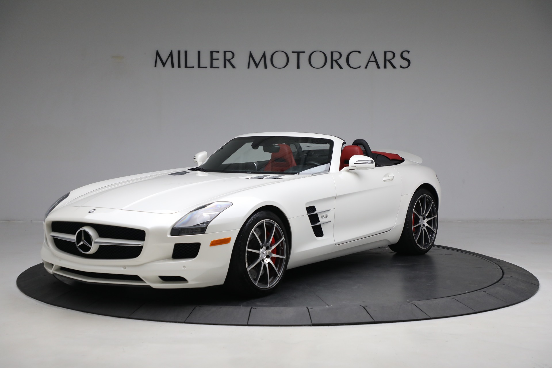 Used 2012 Mercedes-Benz SLS AMG for sale $149,900 at Bentley Greenwich in Greenwich CT 06830 1