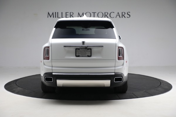 Used 2022 Rolls-Royce Cullinan for sale $344,900 at Bentley Greenwich in Greenwich CT 06830 10