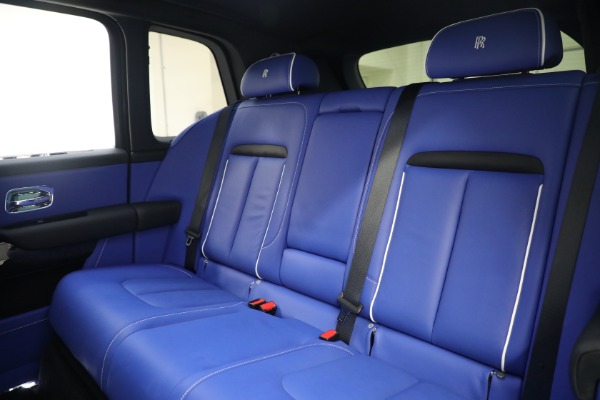 Used 2022 Rolls-Royce Cullinan for sale $344,900 at Bentley Greenwich in Greenwich CT 06830 23