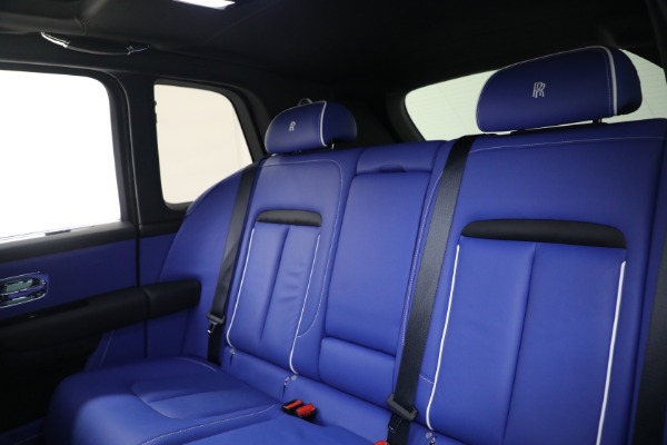 Used 2022 Rolls-Royce Cullinan for sale $344,900 at Bentley Greenwich in Greenwich CT 06830 24