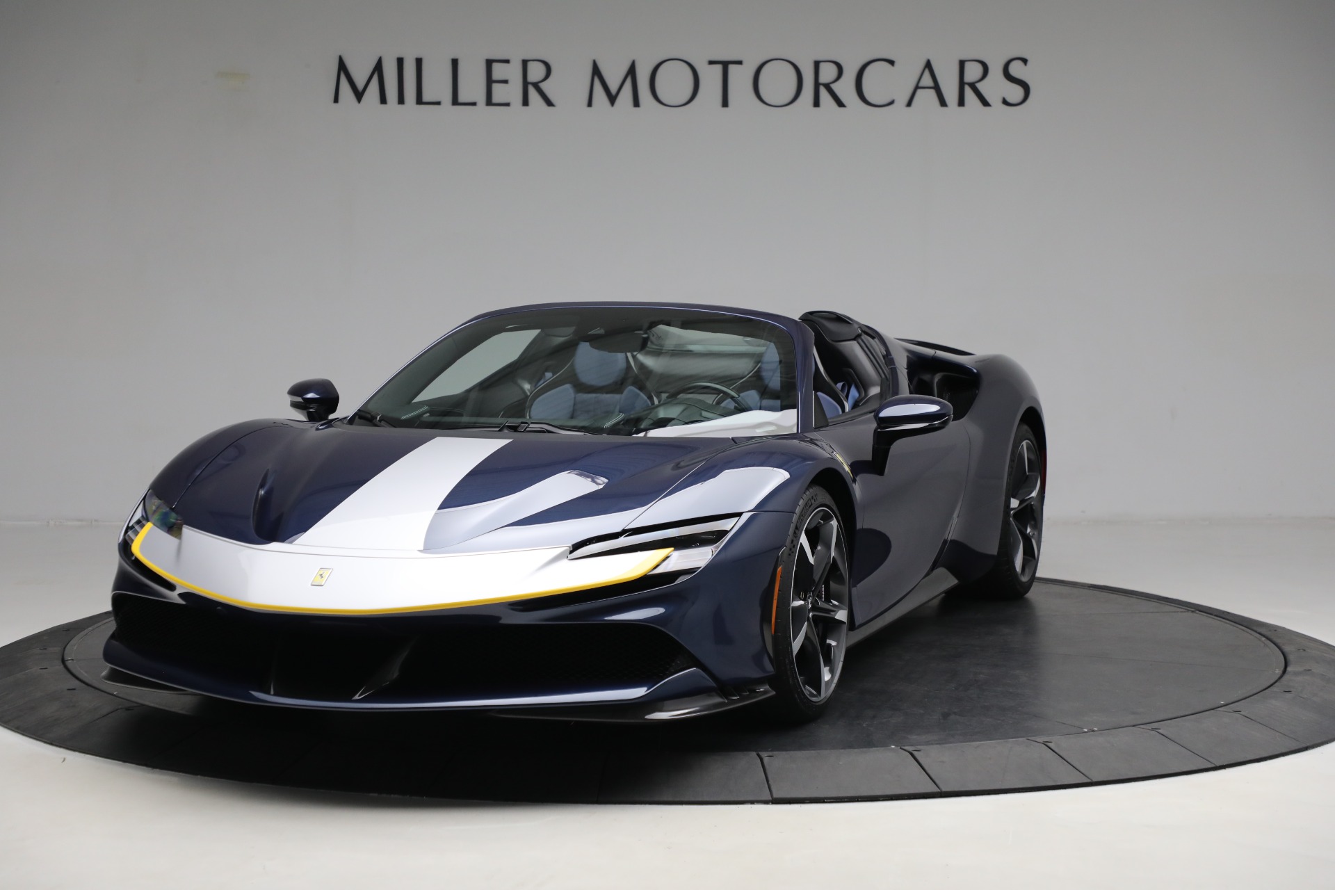 Used 2022 Ferrari SF90 Spider for sale $879,900 at Bentley Greenwich in Greenwich CT 06830 1
