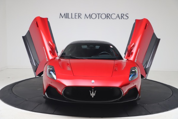 New 2023 Maserati MC20 for sale $310,895 at Bentley Greenwich in Greenwich CT 06830 24