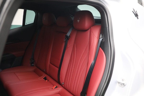 New 2023 Maserati Grecale Modena for sale $90,197 at Bentley Greenwich in Greenwich CT 06830 15