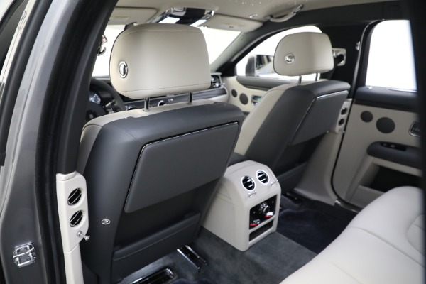Used 2022 Rolls-Royce Ghost for sale $365,900 at Bentley Greenwich in Greenwich CT 06830 17