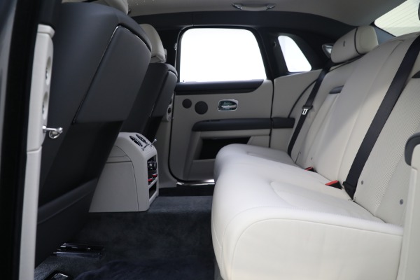 Used 2022 Rolls-Royce Ghost for sale $365,900 at Bentley Greenwich in Greenwich CT 06830 18