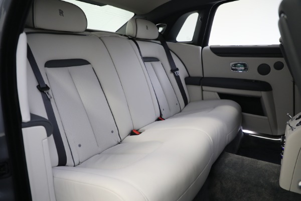 Used 2022 Rolls-Royce Ghost for sale $365,900 at Bentley Greenwich in Greenwich CT 06830 26