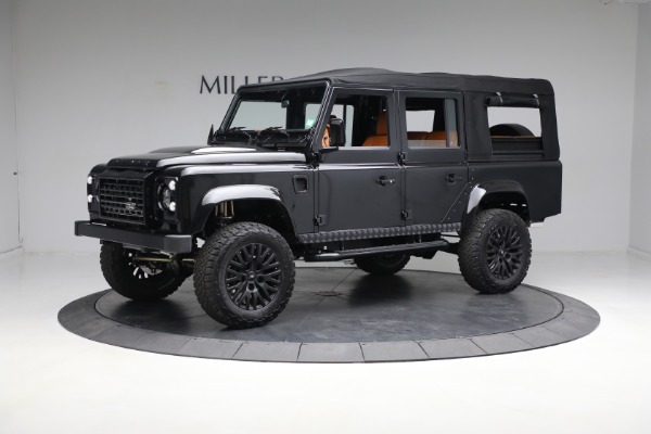 Used 1993 Land Rover Defender 110 for sale $179,900 at Bentley Greenwich in Greenwich CT 06830 2