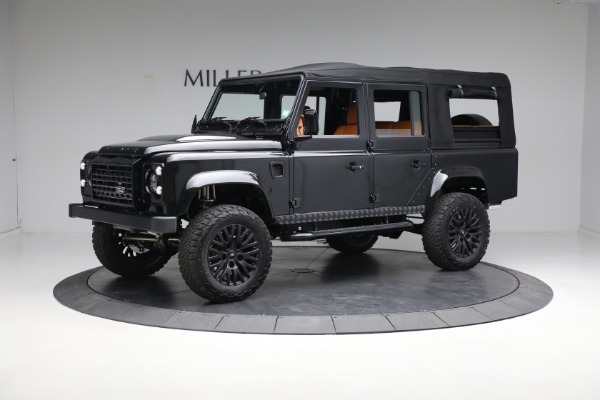 Used 1993 Land Rover Defender 110 for sale Sold at Bentley Greenwich in Greenwich CT 06830 2