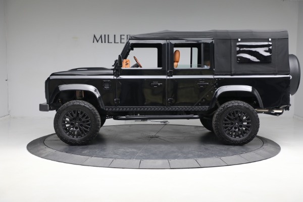 Used 1993 Land Rover Defender 110 for sale $179,900 at Bentley Greenwich in Greenwich CT 06830 3