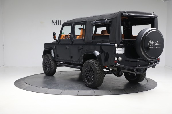 Used 1993 Land Rover Defender 110 for sale Sold at Bentley Greenwich in Greenwich CT 06830 5