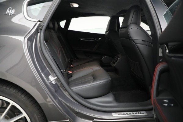 Used 2020 Maserati Quattroporte S Q4 GranSport for sale $61,900 at Bentley Greenwich in Greenwich CT 06830 21